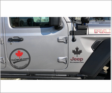 'Canadian Army Modern Maple Leaf' Premium Vinyl Decal