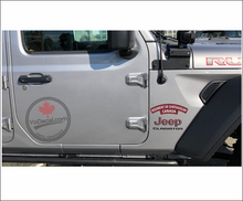 Regiment de Chateauguay WWII Shoulder Flash Premium Vinyl Decal / Sticker