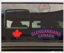 'Stormont, Dundas and Glengarry Highlanders' WWII Shoulder Flash' Premium Vinyl Decal / Sticker